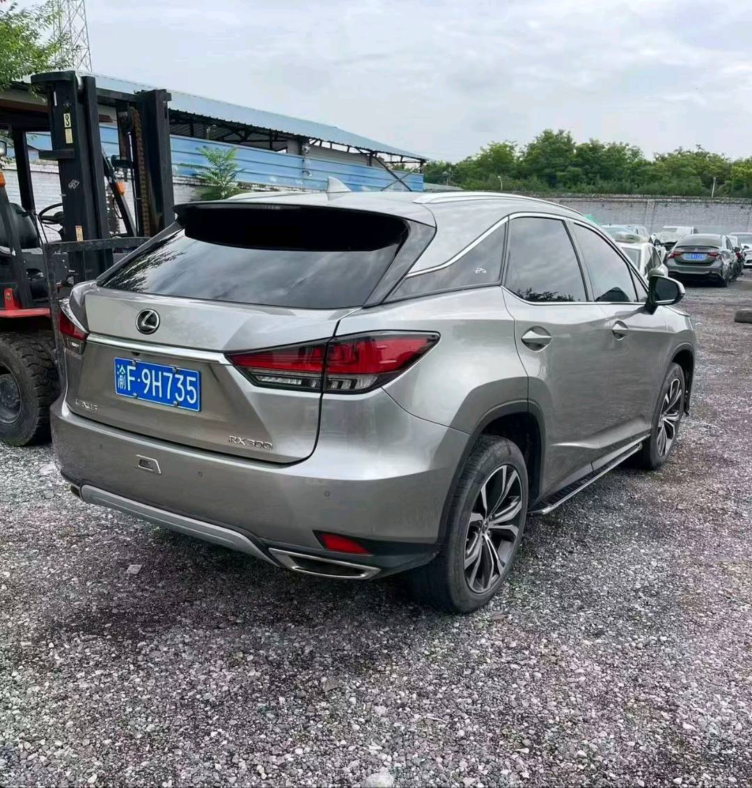 北京21年雷克萨斯RX4
