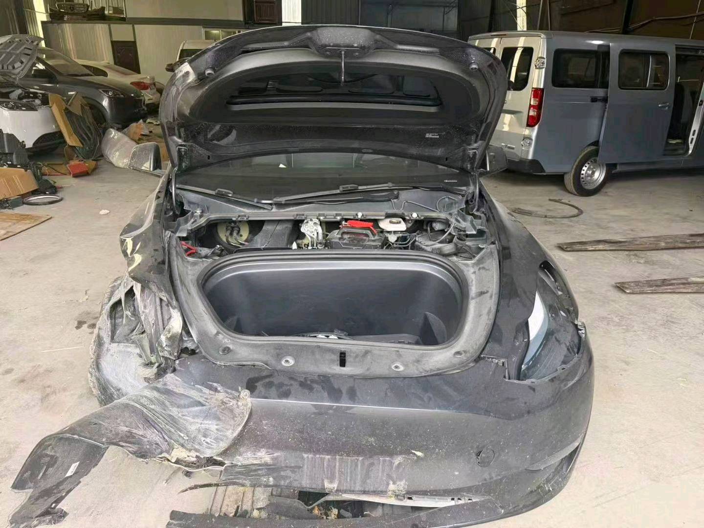 杭州市24年特斯拉MODEL Y9