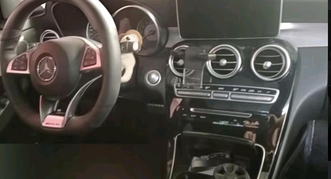 上海20年奔驰AMG6