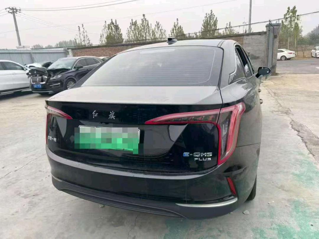 天津23年红旗EQM59