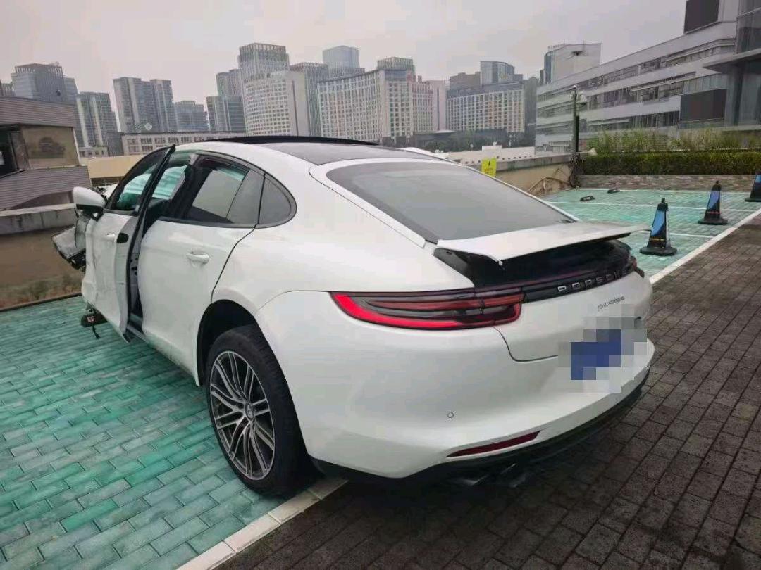 贵阳市20年保时捷帕拉梅拉3