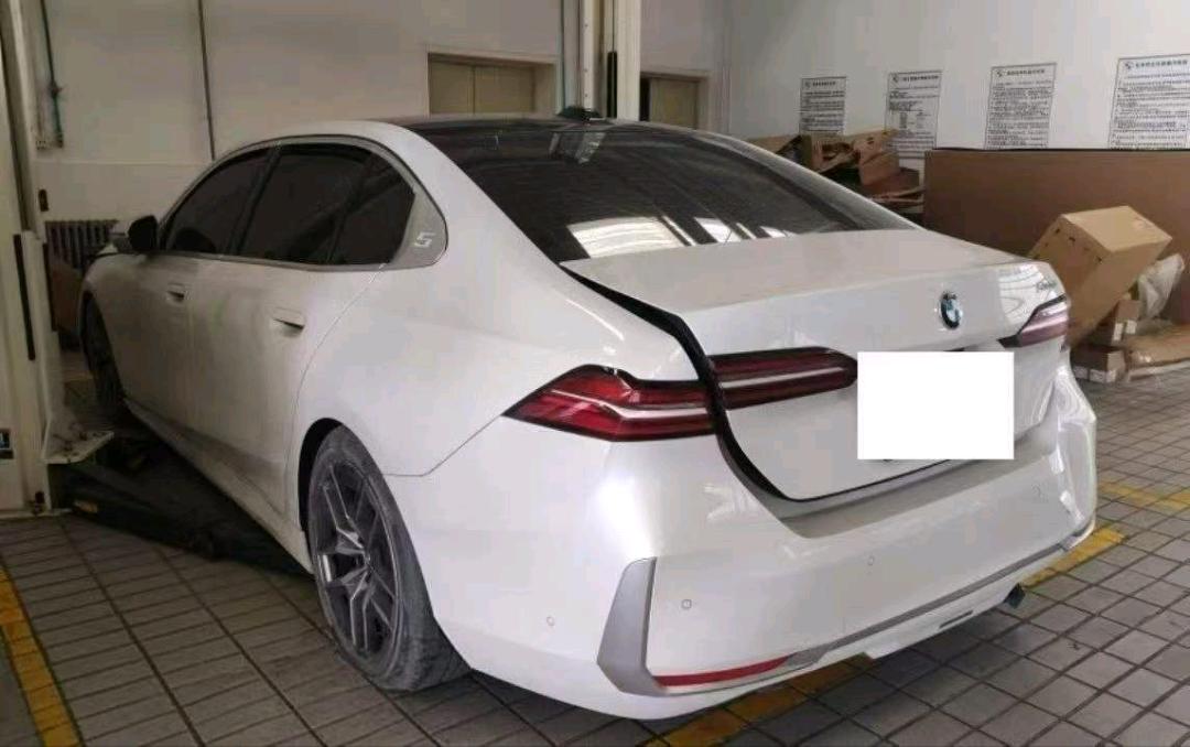 甘肃25年宝马5系3